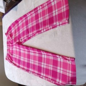 Women's jammies flannel size 14-16
